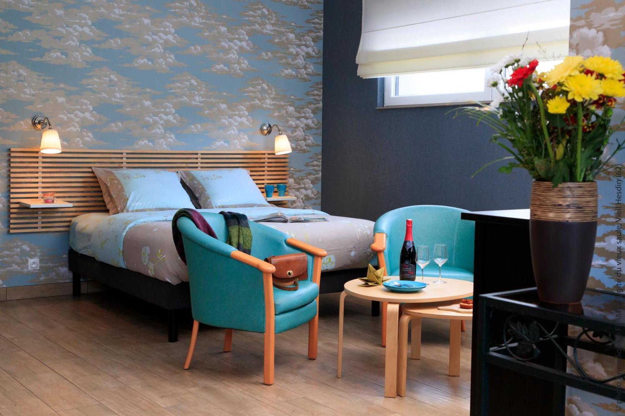Gite Du Vieux Saule 1 Gite Avec Spa Privatif Pour 2 Personnes 1 Suite Familiale Sans Spa Vieil-Hesdin Exterior foto